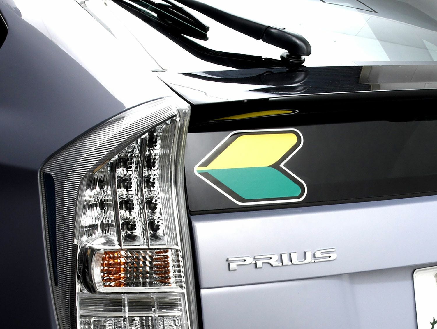 NZ501 貼ってはがせる初心者マーク | カーメイト 公式オンラインストア本店