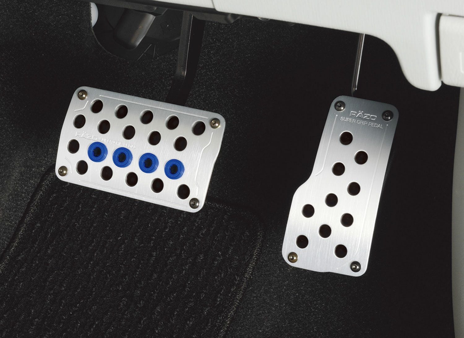 RP121 SUPER GRIP PEDAL SET AT-S | カーメイト 公式オンラインストア本店