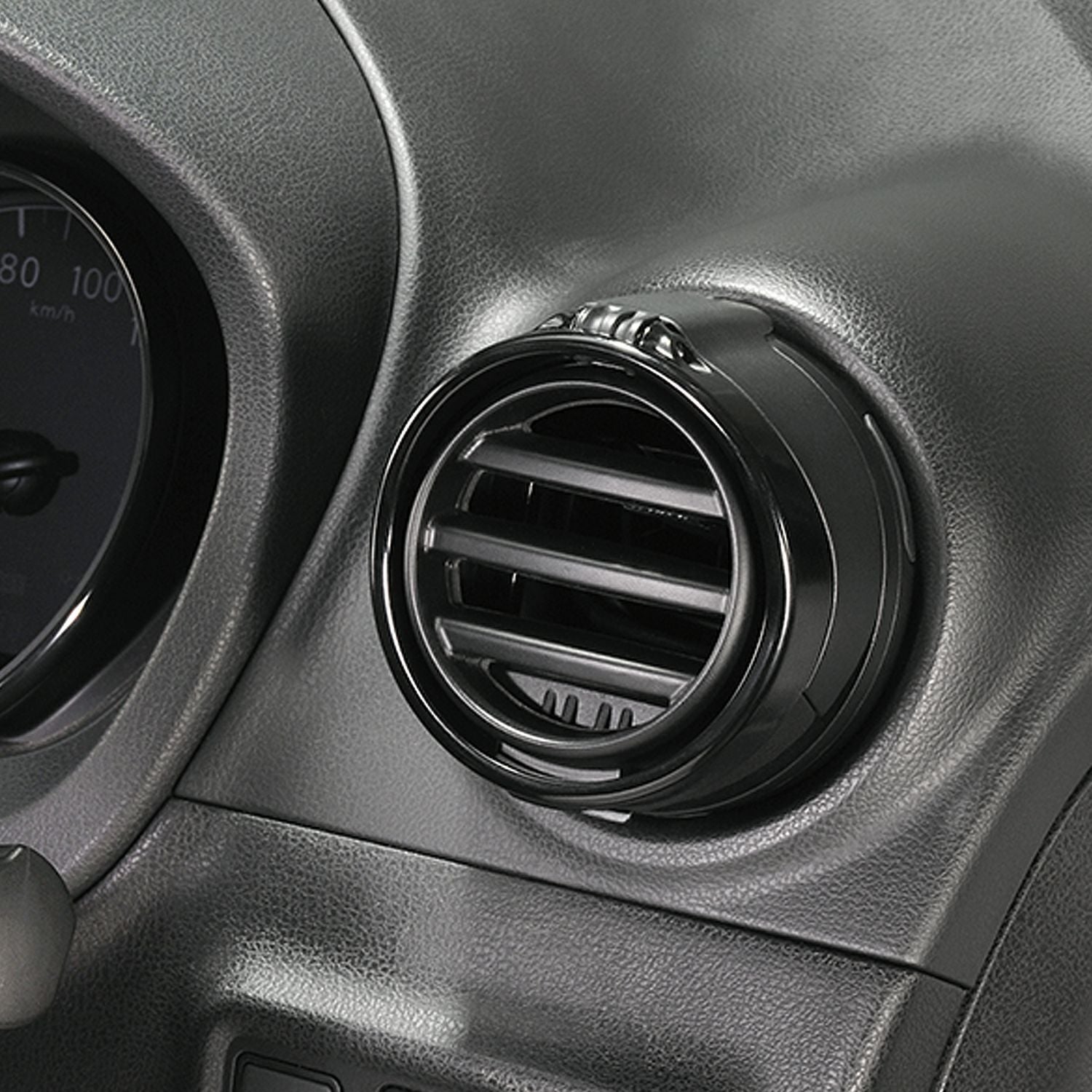 DZ539 丸型エアコン専用ドリンクホルダー2 ブラック | カーメイト 公式