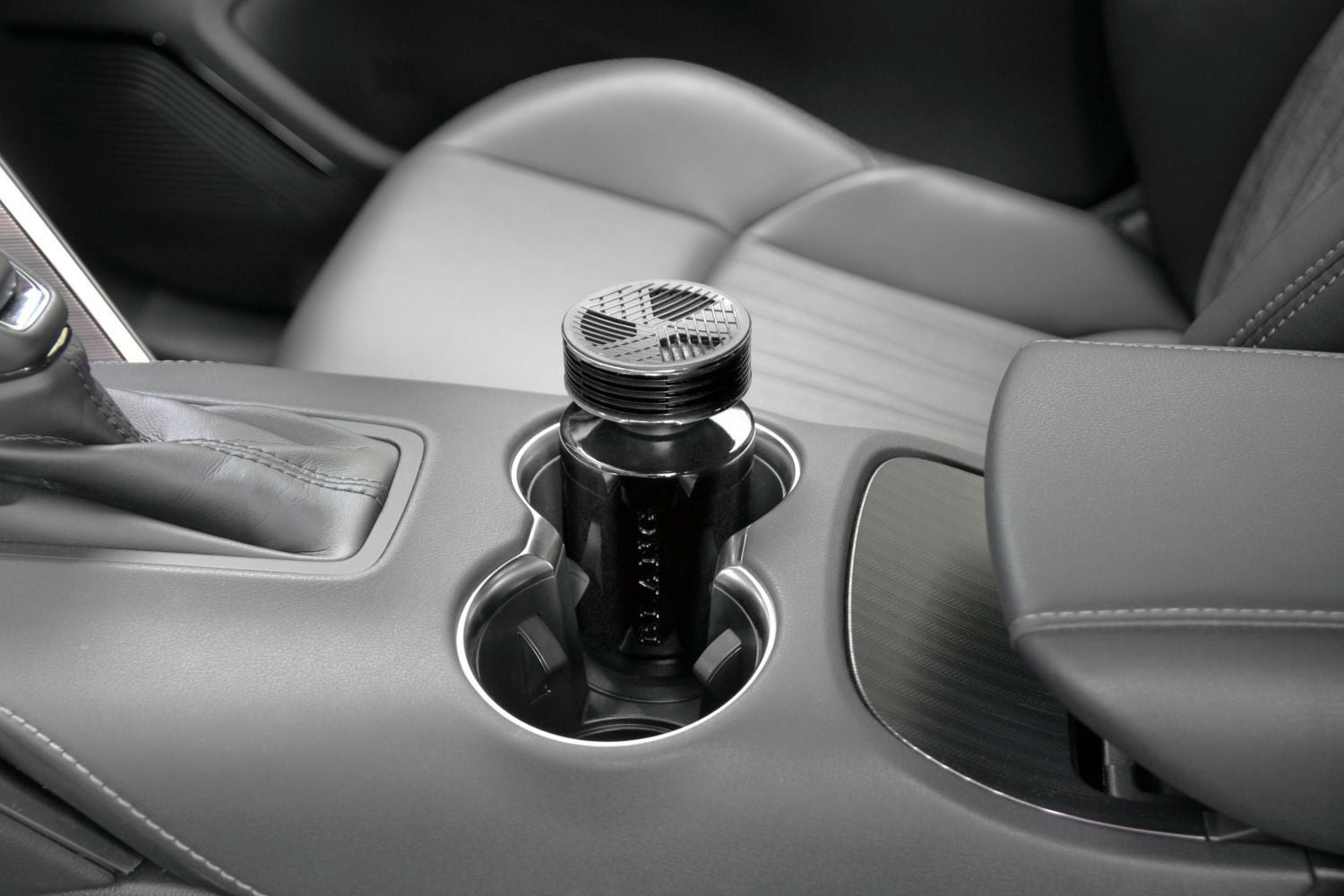 L931 ブラング モンスターリキッド プレミアムホワイトムスク