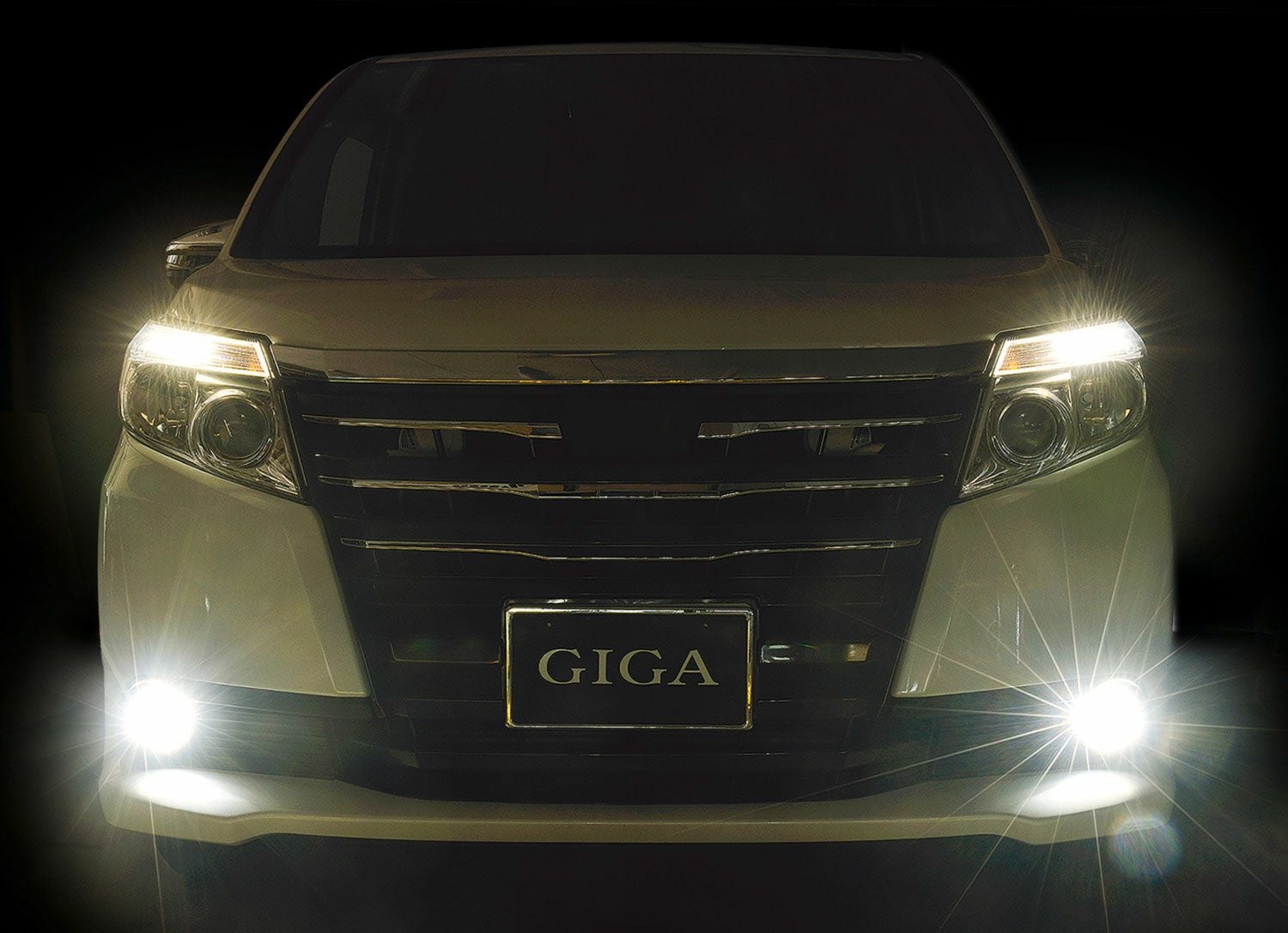 BW5161 GIGA LEDフォグバルブ F3500D | カーメイト 公式オンライン