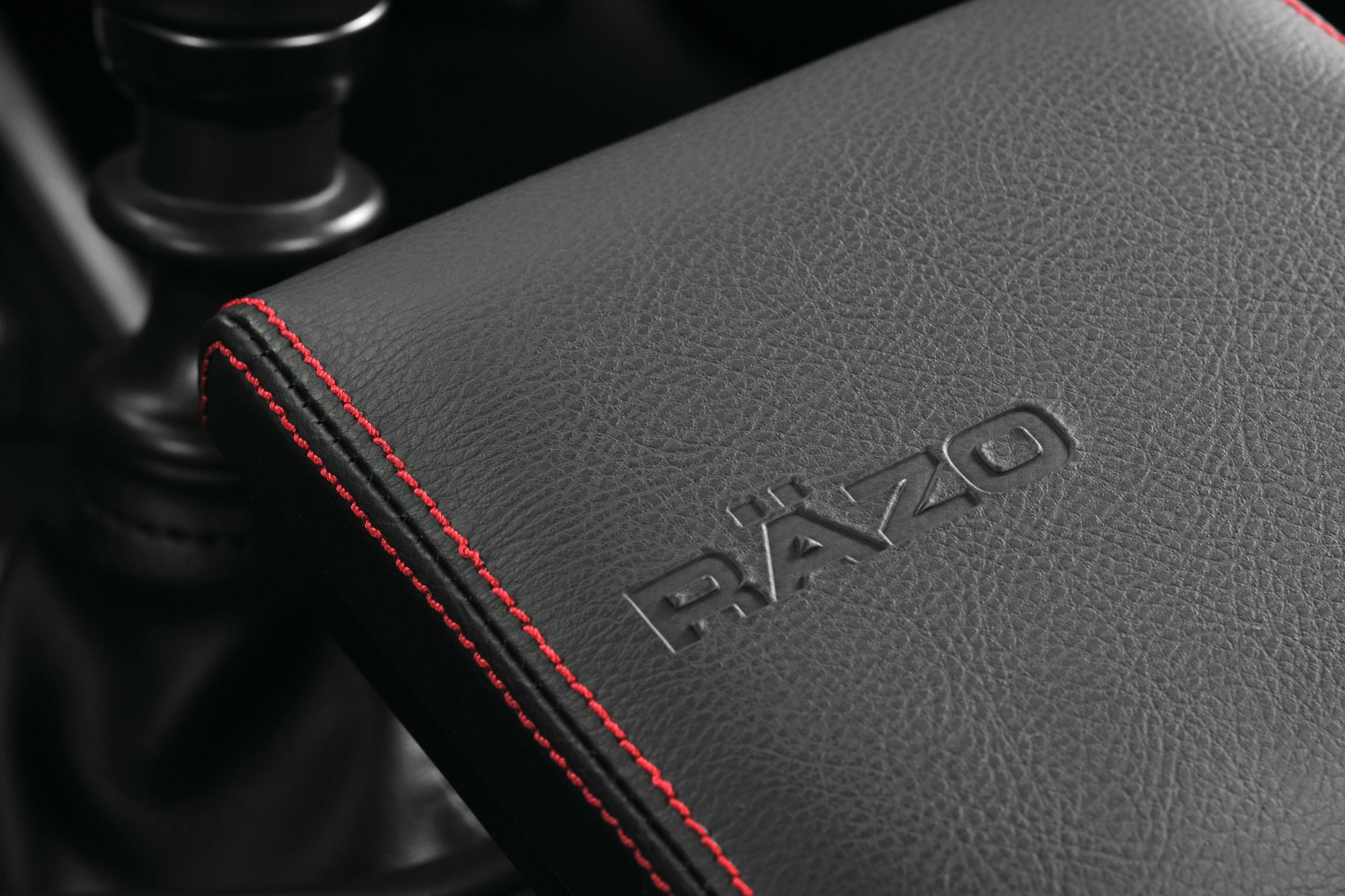 NZ838 GR86/BRZ専用 アームレストパッド | カーメイト 公式オンライン