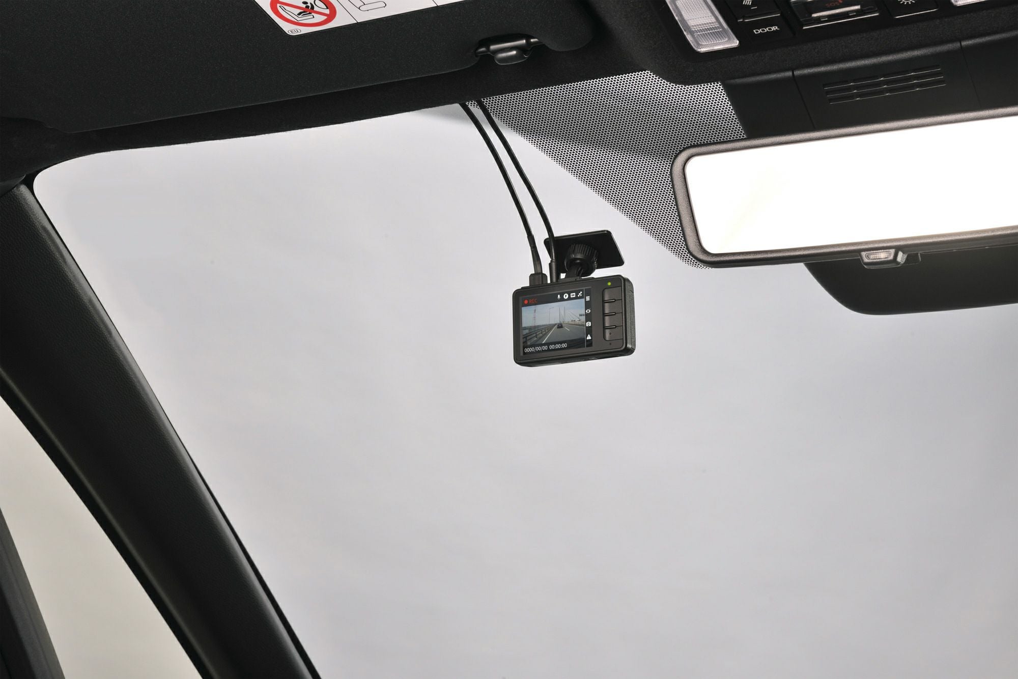 DC2000R ダクション D | カーメイト 公式オンラインストア本店