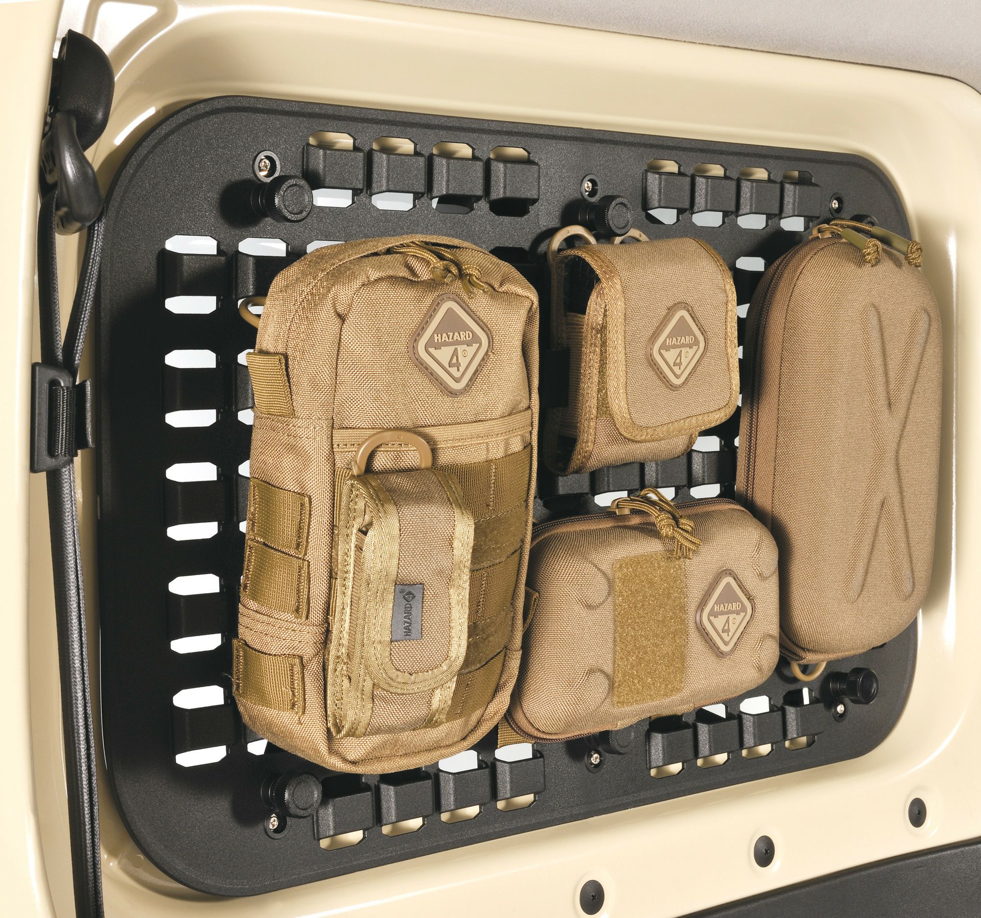 NZ868 ジムニー専用 モールパネル | カーメイト 公式オンラインストア本店