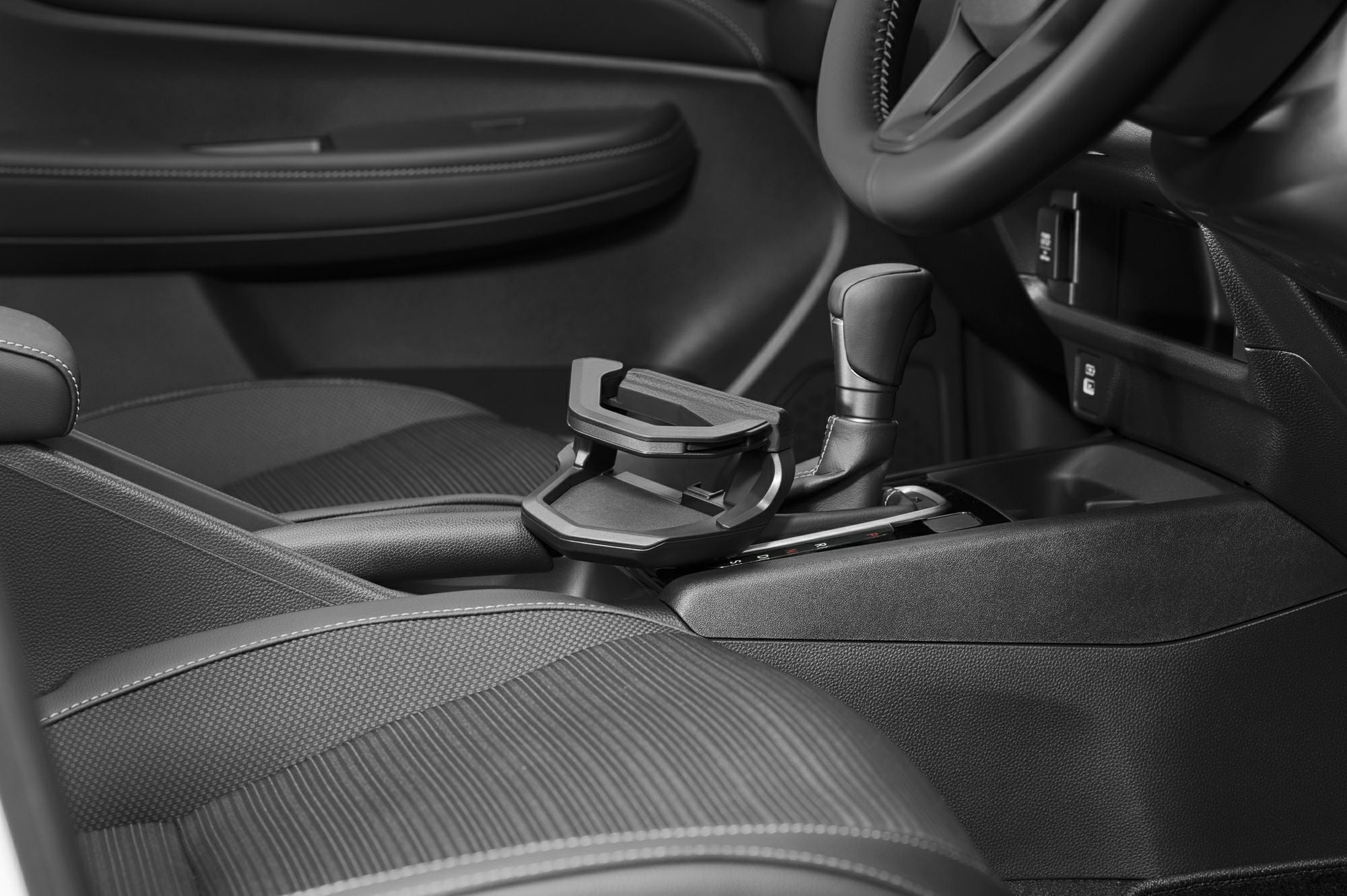 NZ885K WR-V専用 ドリンクホルダー 運転席用 | カーメイト 公式