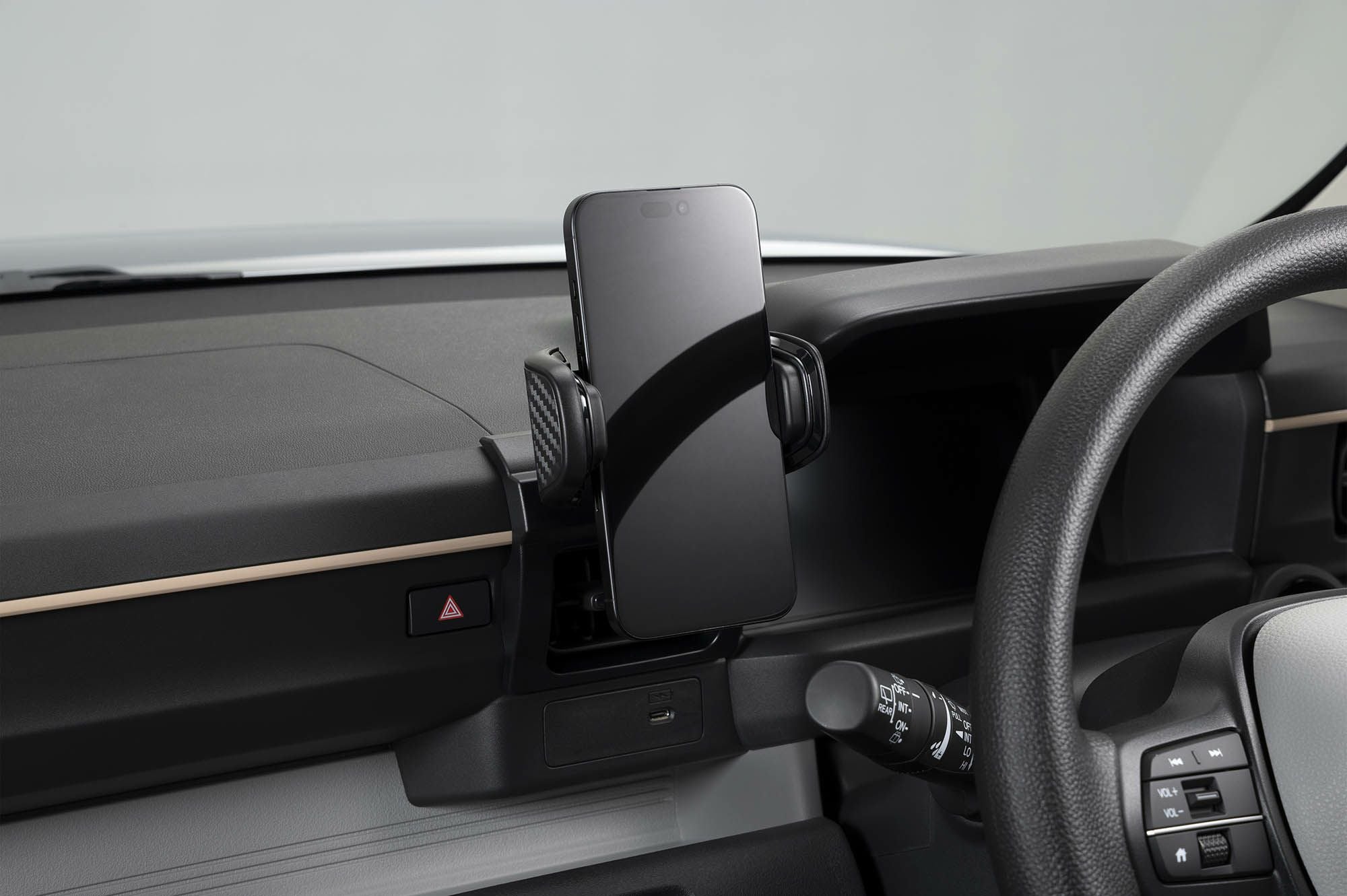 CX406K N-ONE e:専用 スマホルダー クイック | カーメイト 公式