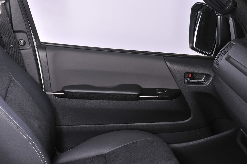 CX535K ハイエース専用 ドアアームレスト 運転席用/助手席用セット