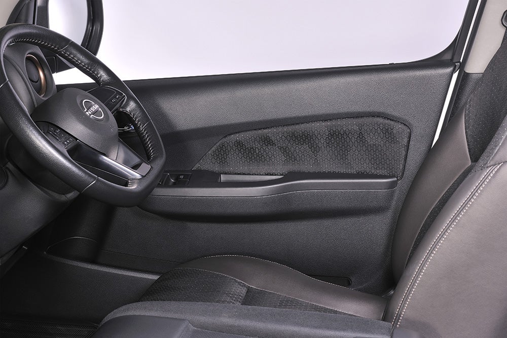 CX536K キャラバン専用 ドアアームレスト 運転席用/助手席用セット